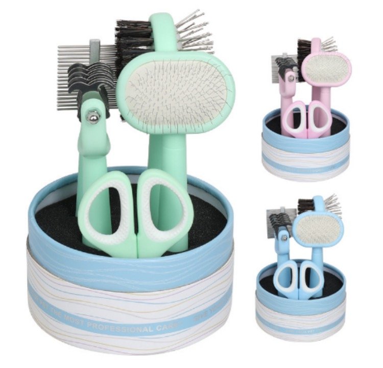 grooming tools